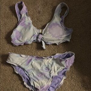 Cute bikini!! Ruffles